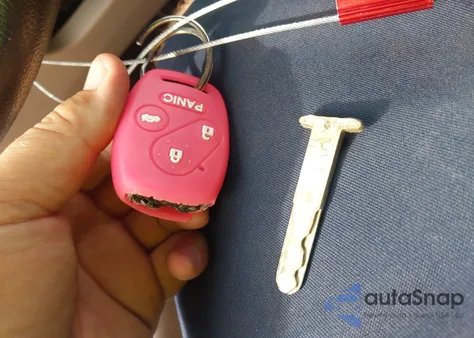 2008 Honda Accord 2.4 Lx-P z USA, uszkodzony, nr VIN 1HGCP26408A115090